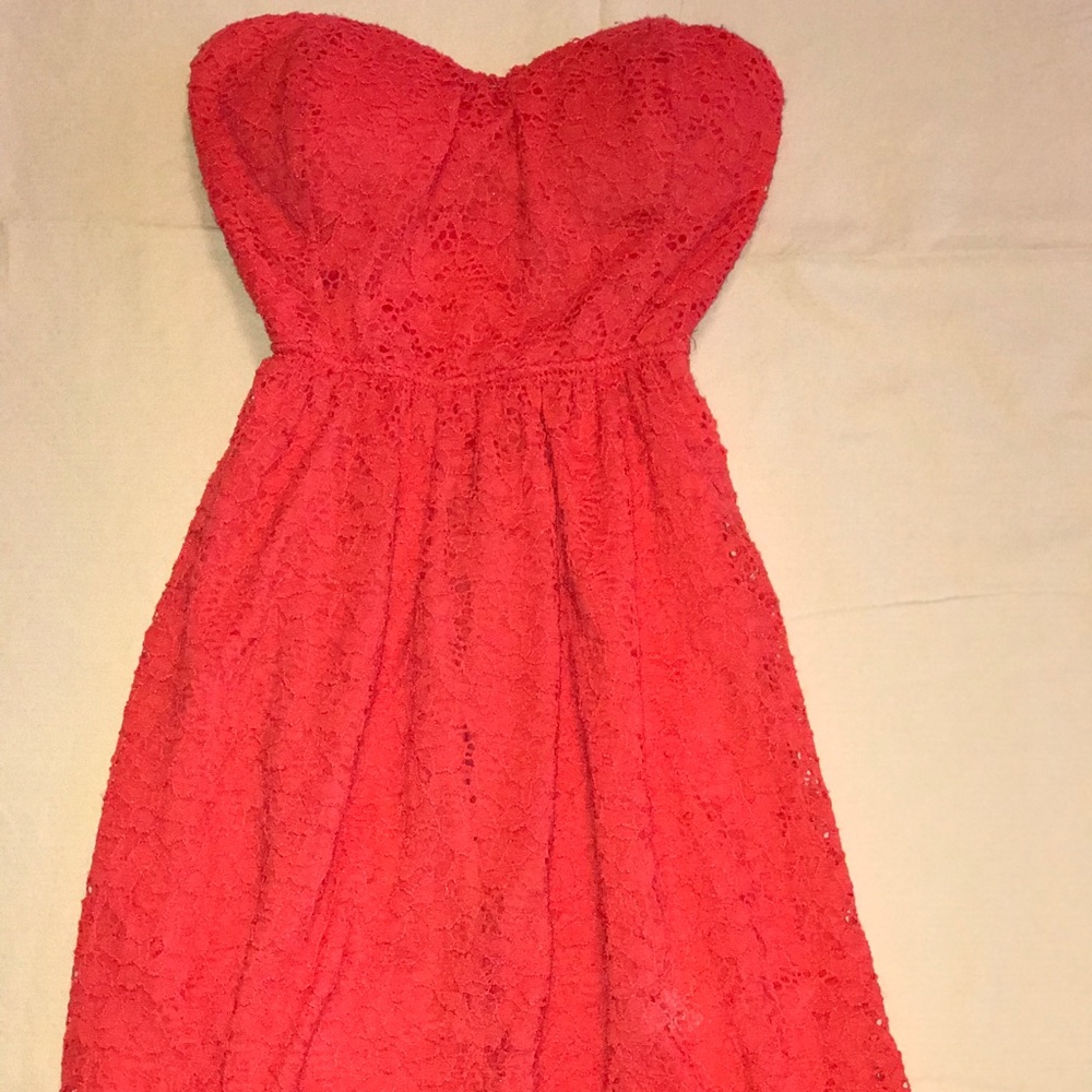 Strapless dress